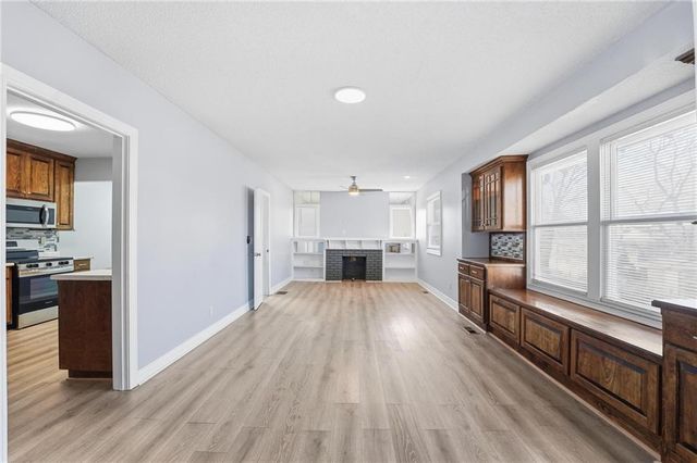 4200 Montgall Avenue, Kansas City, MO 64130