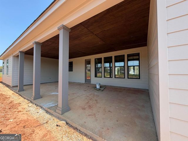 1091 Sunset Bluff, Greensboro, GA 30642