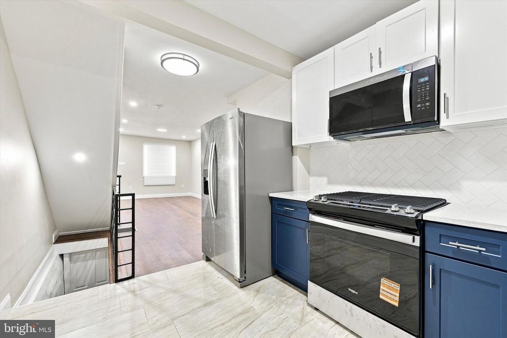 2022 WILDER ST, PHILADELPHIA, PA 19146 — photo 5