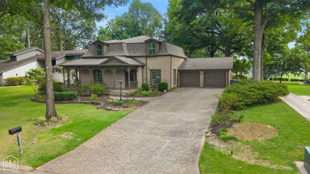 1005 Fairway Drive, Jonesboro, AR 72401