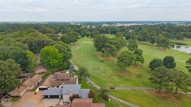 1005 Fairway Drive, Jonesboro, AR 72401