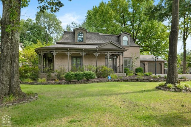 1005 Fairway Drive, Jonesboro, AR 72401