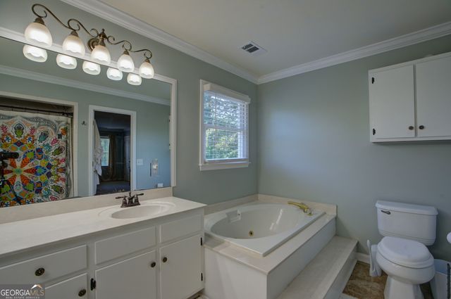 18 Shadowood Dr SE, Rome, GA 30161