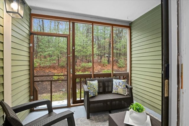 235 Heritage Dr 235, Northbridge, MA 01588