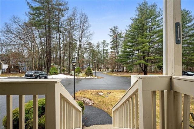 235 Heritage Dr 235, Northbridge, MA 01588