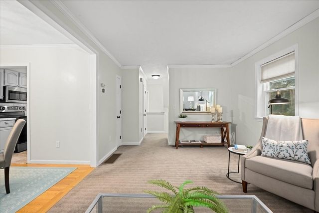 235 Heritage Dr 235, Northbridge, MA 01588