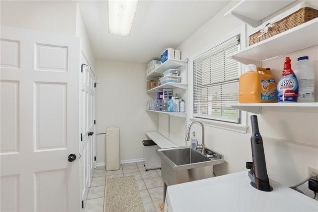 193 Southway Drive, Beavercreek, OH 45440