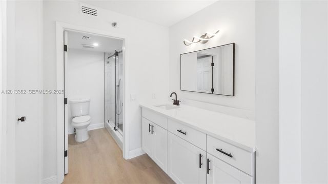 2232 N Cypress Bend Dr 507, Pompano Beach, FL 33069