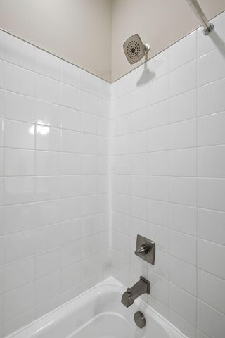 3622 Backstretch Way, Grove City, OH 43123