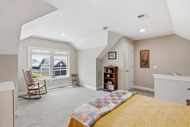 3622 Backstretch Way, Grove City, OH 43123