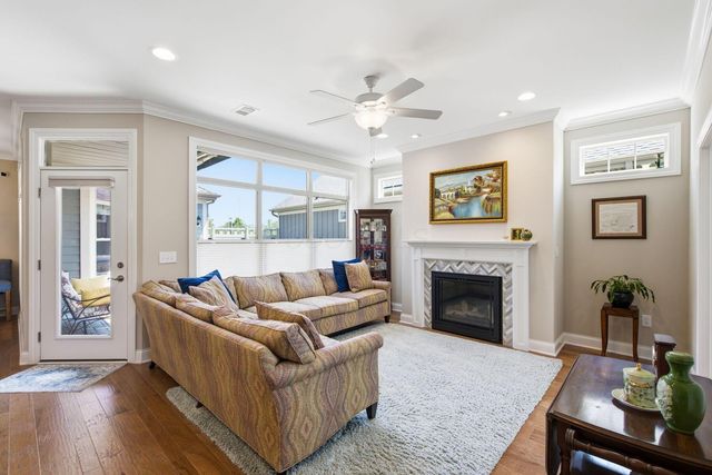3622 Backstretch Way, Grove City, OH 43123