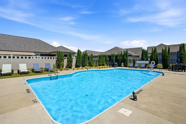 3622 Backstretch Way, Grove City, OH 43123