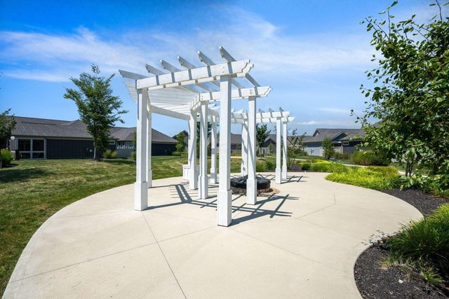 3622 Backstretch Way, Grove City, OH 43123