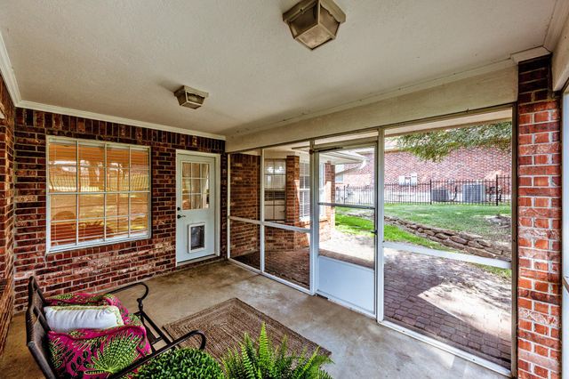 455 Cherry Hills Drive, Huntsville, TX 77340