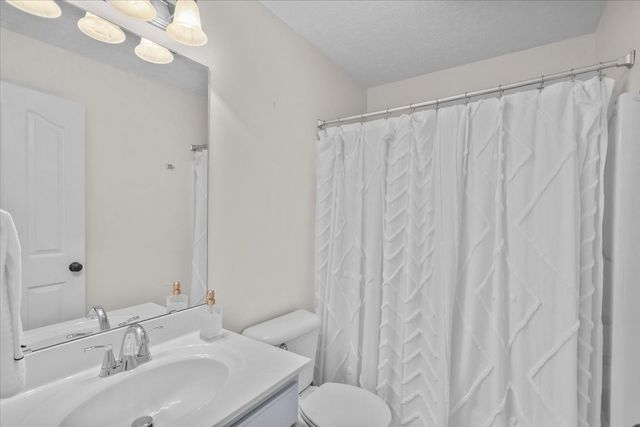 936 Aristides Dr, Bowling Green, KY 42104