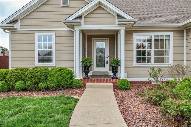 936 Aristides Dr, Bowling Green, KY 42104