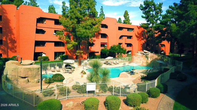 12222 N PARADISE VILLAGE Parkway S 423, Phoenix, AZ 85032