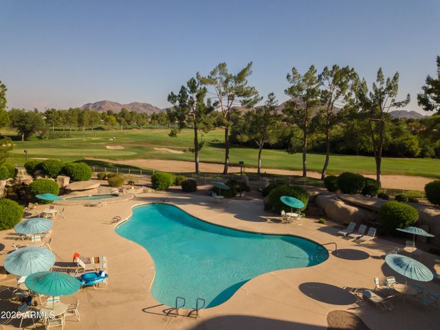 12222 N PARADISE VILLAGE Parkway S 423, Phoenix, AZ 85032