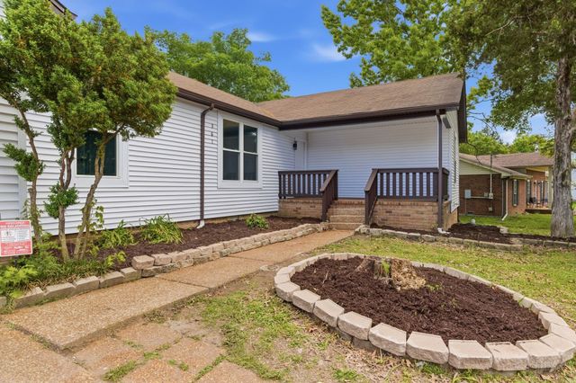 361 Clearlake Dr, W, Nashville, TN 37217