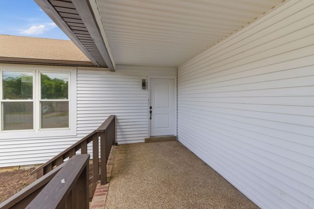 361 Clearlake Dr, W, Nashville, TN 37217