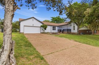 361 Clearlake Dr, W, Nashville, TN 37217