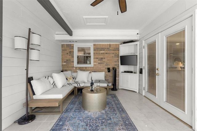 146 Lancelot Way, Lawrenceville, GA 30046