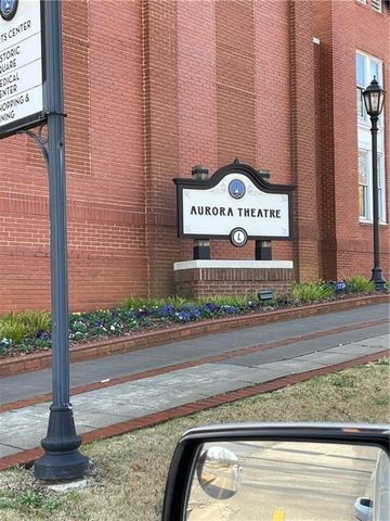 146 Lancelot Way, Lawrenceville, GA 30046