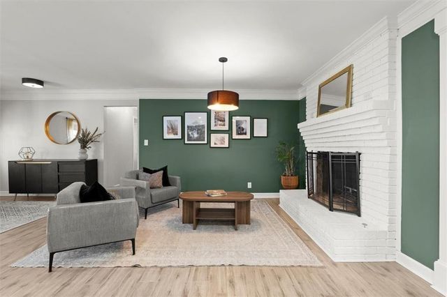 146 Lancelot Way, Lawrenceville, GA 30046