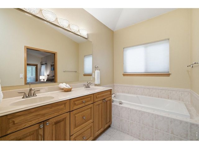430 Orchard Dr, Louisville, CO 80027