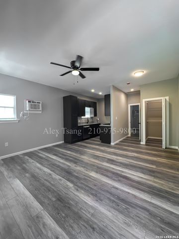 606 Brookview Dr C, San Antonio, TX 78213