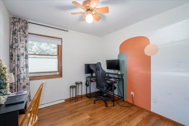 1810 FABRY STREET, Oshkosh, WI 54902