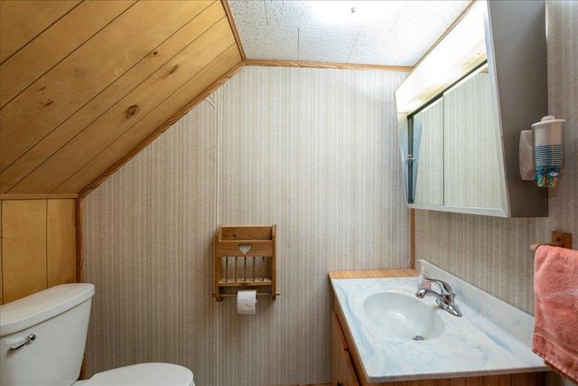 1810 FABRY STREET, Oshkosh, WI 54902