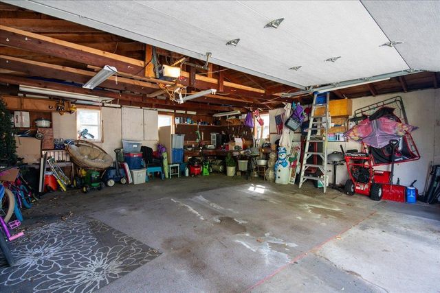 1810 FABRY STREET, Oshkosh, WI 54902