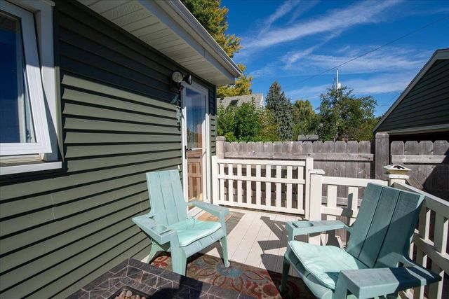 1810 FABRY STREET, Oshkosh, WI 54902