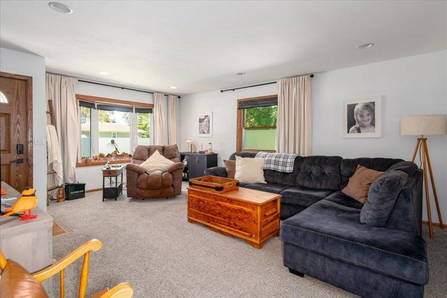 1810 FABRY STREET, Oshkosh, WI 54902