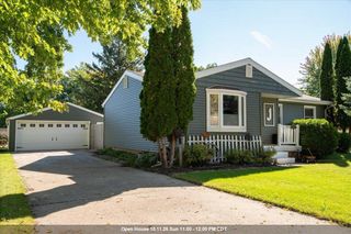 1810 FABRY STREET, Oshkosh, WI 54902