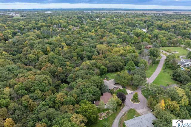 2 Capri Drive, Mankato, MN 56001