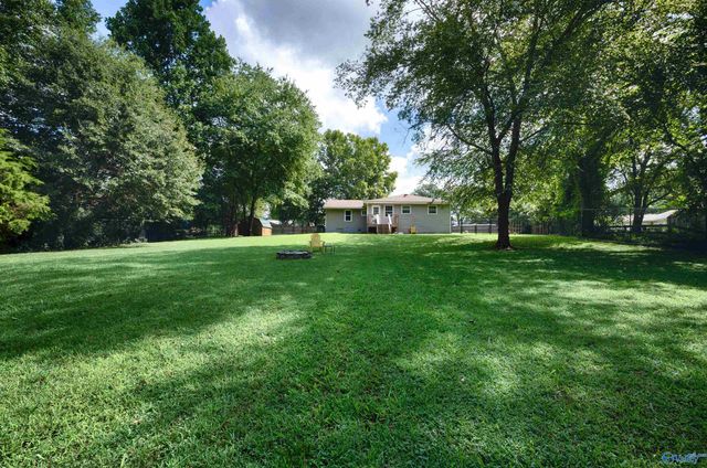 16712 Brooks Drive, Athens, AL 35611