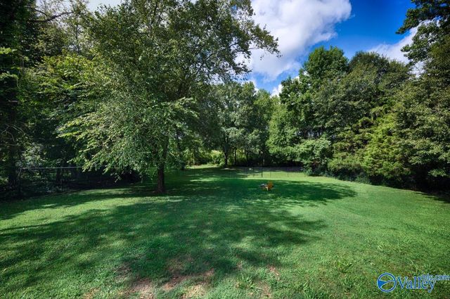 16712 Brooks Drive, Athens, AL 35611