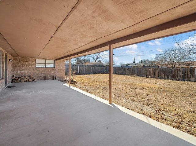 2604 Ann Dr, Big Spring, TX 79720