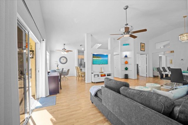 7534 Ironbridge Circle, Delray Beach, FL 33446