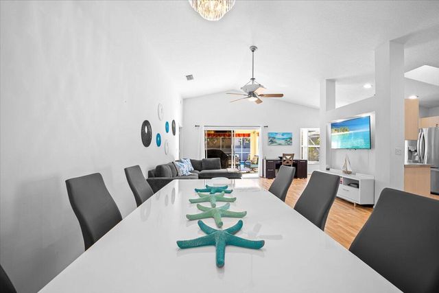 7534 Ironbridge Circle, Delray Beach, FL 33446
