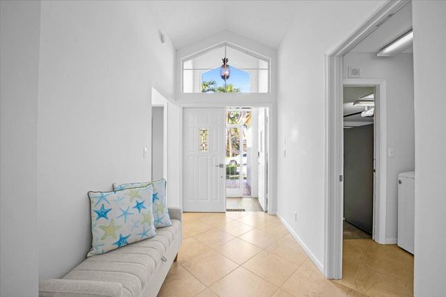7534 Ironbridge Circle, Delray Beach, FL 33446