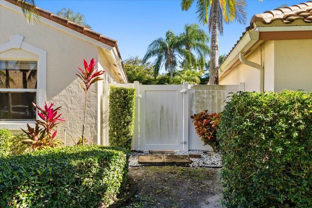 7534 Ironbridge Circle, Delray Beach, FL 33446