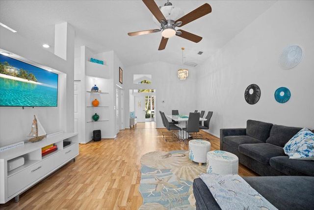 7534 Ironbridge Circle, Delray Beach, FL 33446
