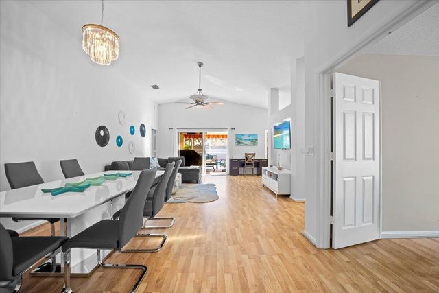 7534 Ironbridge Circle, Delray Beach, FL 33446