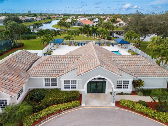 7534 Ironbridge Circle, Delray Beach, FL 33446