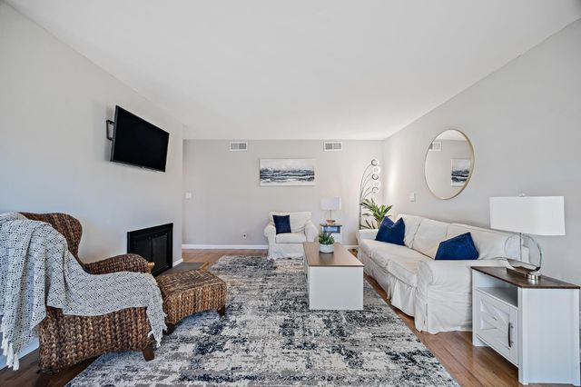 174 Warrington Ave, Oakdale, CA 95361