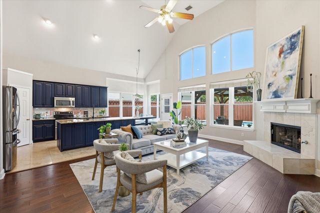 8408 Kobelco Drive, Plano, TX 75024
