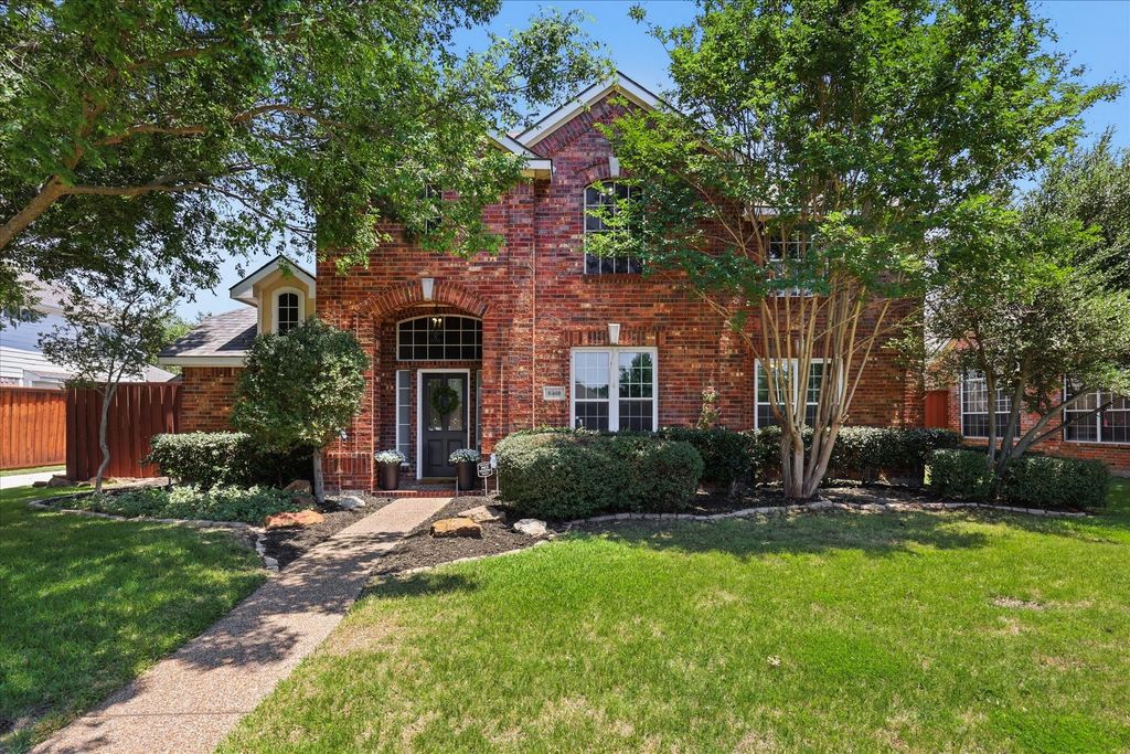 8408 Kobelco Drive, Plano, TX 75024